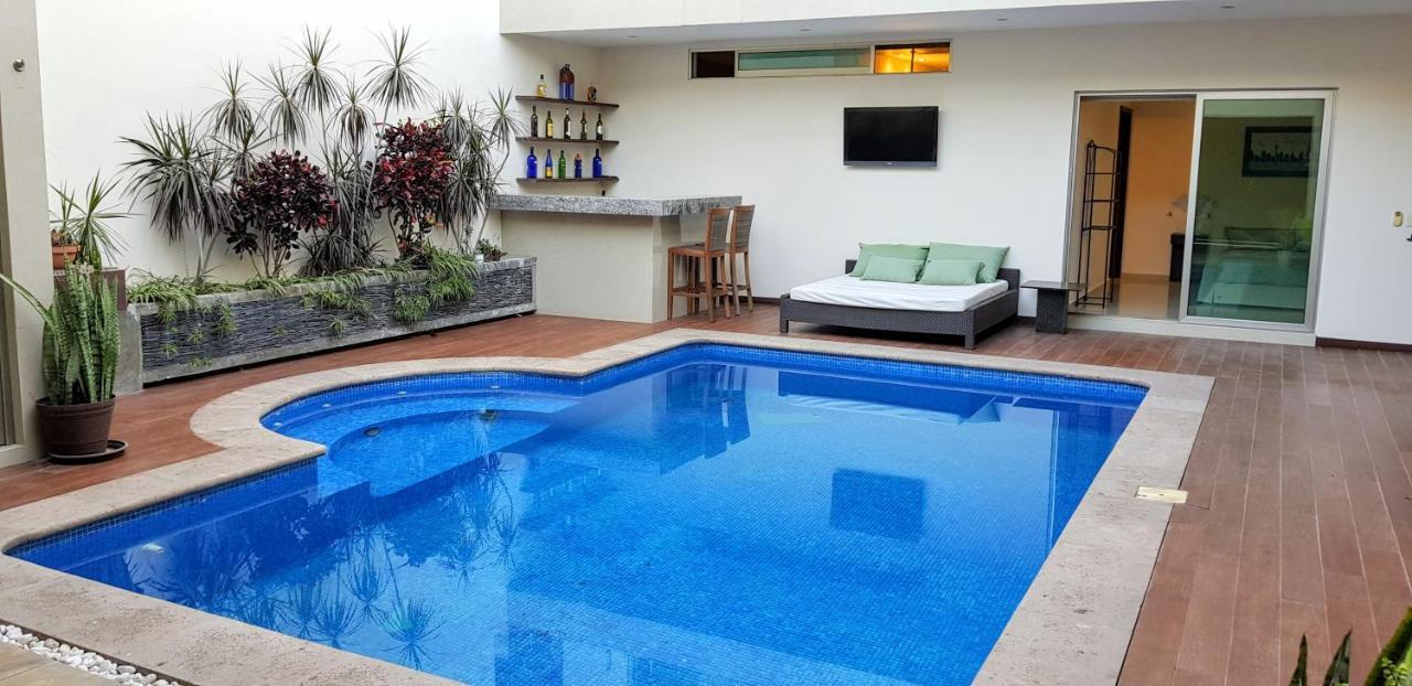 Suites Lagunas Colima Esterno foto